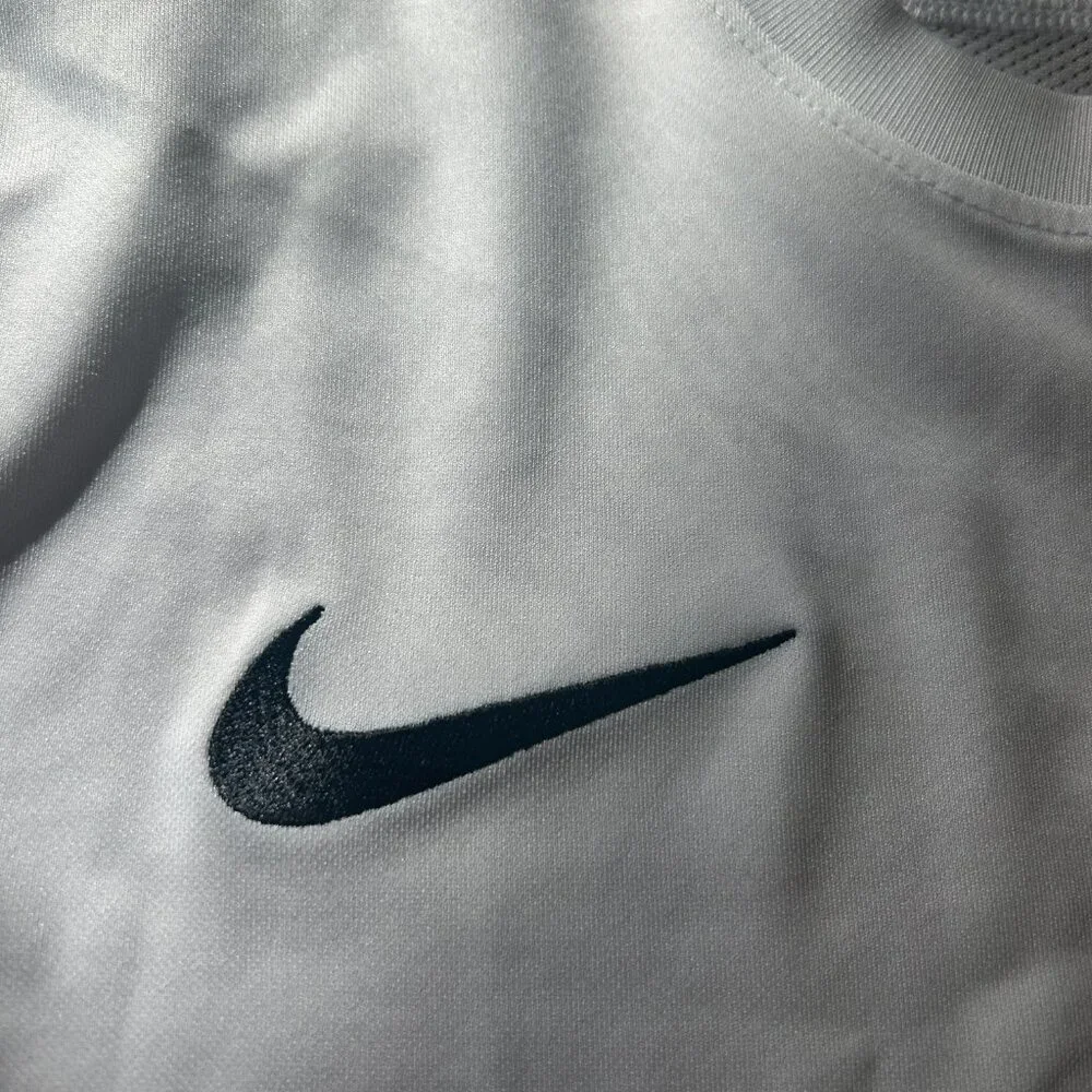 The Concept Club Nike Drifit Soccer Jersey Size XL - Picture 4 of 5